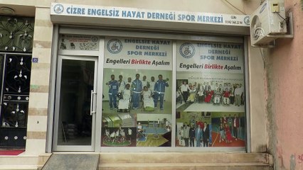 Arızalanan engelli araçlarını yolda bırakmıyor - ŞIRNAK