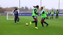 France-Brésil Féminines : exercices devant le but pour les Bleues I FFF 2018