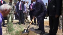 Milli Savunma Bakanı Akar, Somali Türk Görev Kuvveti Komutanlığını ziyaret etti - MOGADİŞU