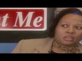 طفلان يحاولان لفت نظرك  انهم مخطوفين ماذا عليكى ان تفعلى