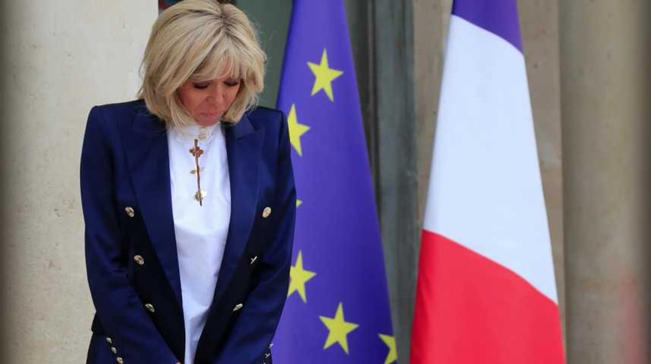 Brigitte Macron en deuil