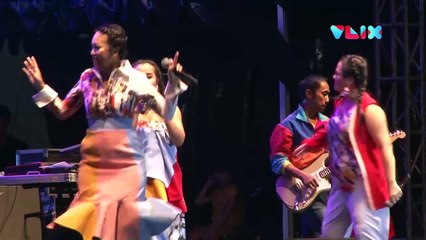 Nostalgia Nonton BLUE & The Moffats di 90's Festival 2018