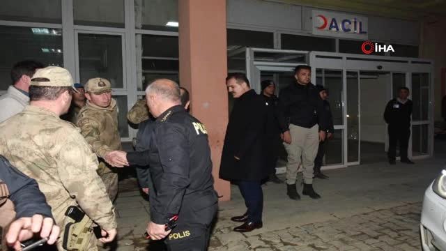 Hakkari Valisi İdris Akbıyık, Yaralı Askerleri Ziyaret Etti