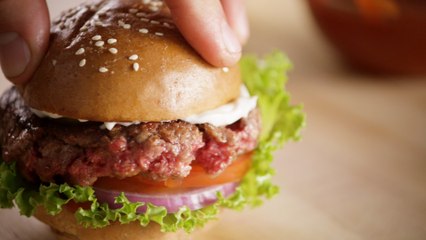 The Impossible Burger Is Coming To Grocery Stores