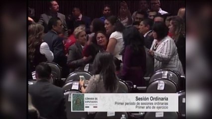 Una diputada mexicana se entera del asesinato de su hija