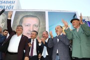 40 yıldır CHP'li olan Başkan'ın İstifa Edip, AK Parti'den Aday Olması Miting Havasında Kutlandı