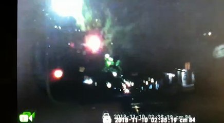 Amarok bate em poste no Centro