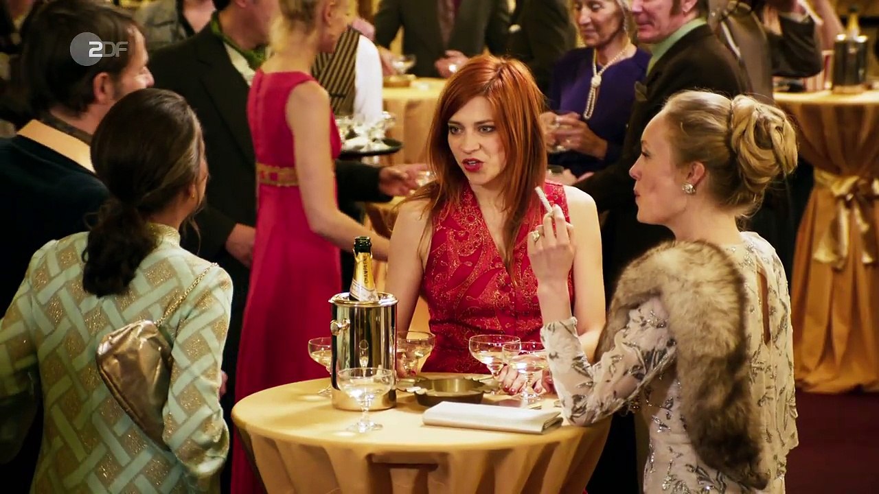 Zarah - Wilde Jahre - Folge 3 - Ich hab auf sein Grab gepinkelt (28.09.2017) - 3/6