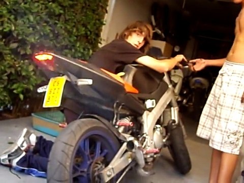 aprilia rs 2006 trucada ( 480 X 640 )