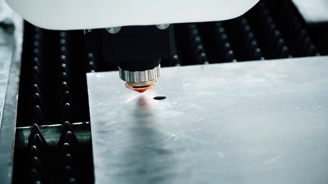 500W fiber laser cutting machine cnc fiber laser metal pipe tube cutting machine