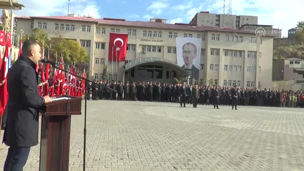 Büyük Önder Atatürk'ü Anıyoruz