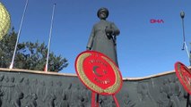 Erzurum İşaret Diliyle 10'uncu Yıl Marşı'nı Okuyup, Zeka Küpleriyle Atatürk'ü Çizdiler