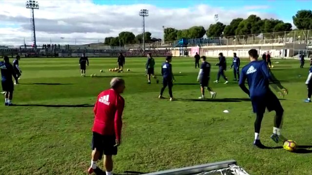 Entrenamiento del Real Zaragoza en la Ciudad Deportiva antes del partido en Tarragona (10/11/2018)