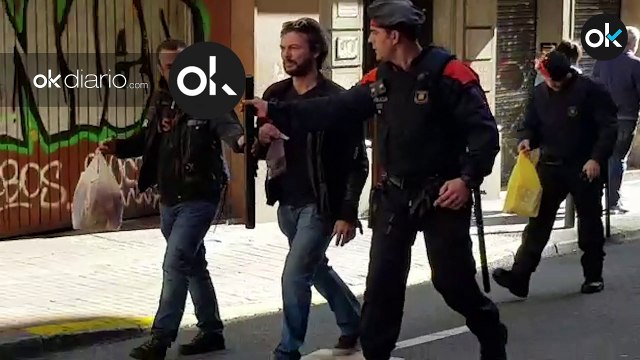 Los Mossos incautan armas a los radicales independentistas en la manifestación de los CDR