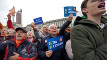 Thousands protest in Turin in favour of high-speed rail