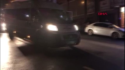 İstanbul- Arnavutköy'de Öğrencilerin "Geçit" Eylemi