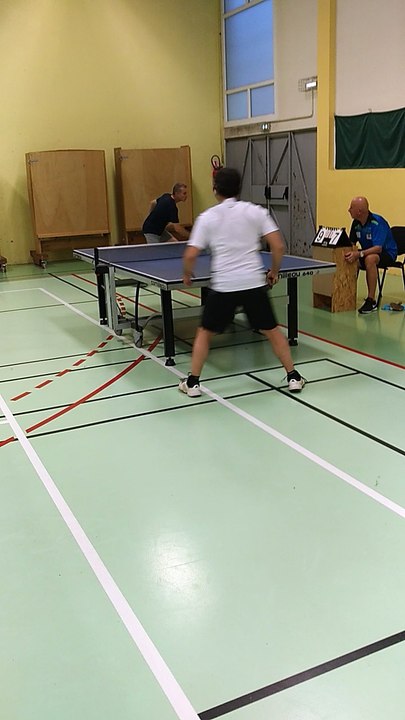 Rencontre Salon Simiane (La première victoire du TTSC dans les rencontres départementales) encore une vidéo