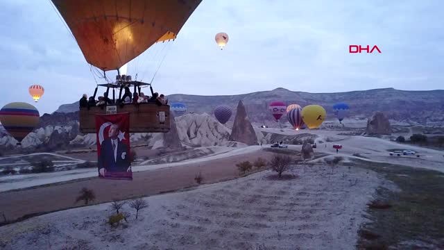 Nevşehir Kapadokya'da Balonlar Ata'yla Havalandı