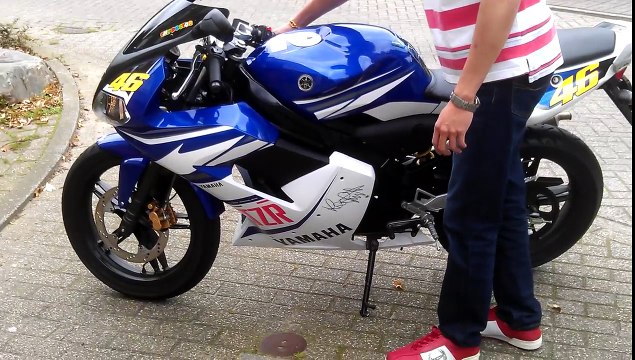 Yamaha tzr 50 Rossi sound Leovince V6 HD! ( 720 X 1270 )
