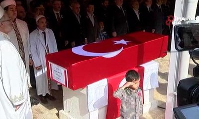 Şehit er Memduh Çelik'e veda