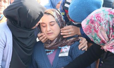 Şehidin nişanlısının ağıtları yürek yaktı