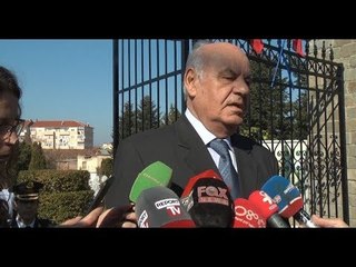 Ora News - Moisiu: Meta do ta dekretojë Sandër Lleshin