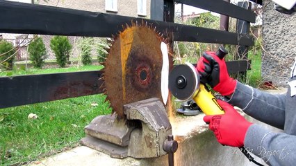 Giving trash a second life_ Making Knife from Old Rusty Saw