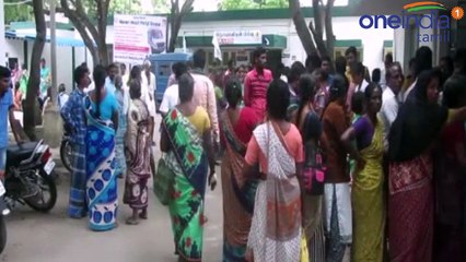 Télécharger la video: பள்ளி மாணவன் தூக்கிட்டு தற்கொலை-வீடியோ