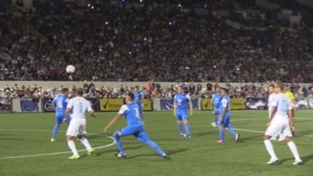 Rivaldo, Cafú, y otras leyendas vencen a selección de Liga Primera Nicaragua