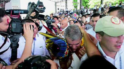 Presidente de Colombia pide acción contra "dictadura" venezolana