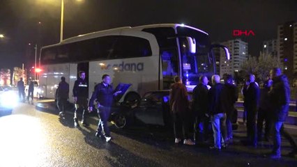 Yolcu Otobüsü ile Çarpışan Otomobilin Sürücüsü Yaralandı
