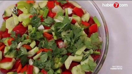 Yemekteyiz programında şok! Yarışmacı hileye başvurdu...