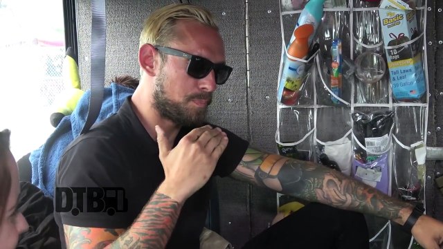 Sharptooth - CRAZY TOUR STORIES Ep. 639 [Warped Edition 2018]