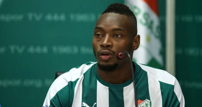 Sakatlanan Bursasporlu Diafra Sakho, İlk Devreyi Kapattı