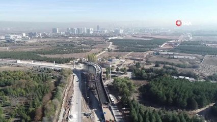 Başkent'te Yol Çalışmaları Devam Ediyor