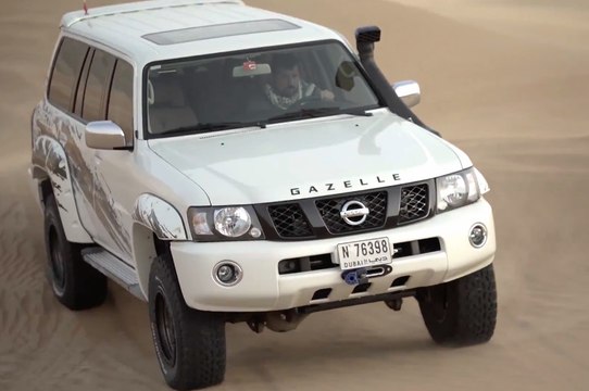 VÍDEO: El Nissan Patrol, una bestia imparable en arena, ¡mira cómo se mueve!