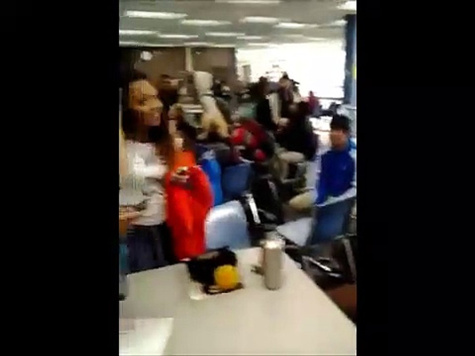 Son prof vient le défier en battle de danse