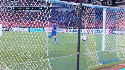 Taylandlı oyuncudan bir maçta 6 gol!