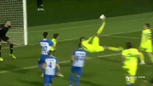 Le retourné parfait de Bruno Petkovic avec le Dinamo Zagreb