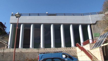 Καρπενήσι: Έτοιμη η πρώτη στεγασμένη παιδική χαρά