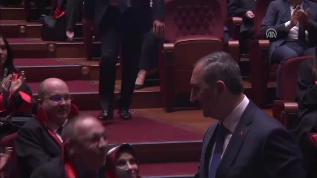 Adalet Bakanı Gül: Avukatlar, Adalet Hizmetlerinin Önemli Bir Paydaşıdır