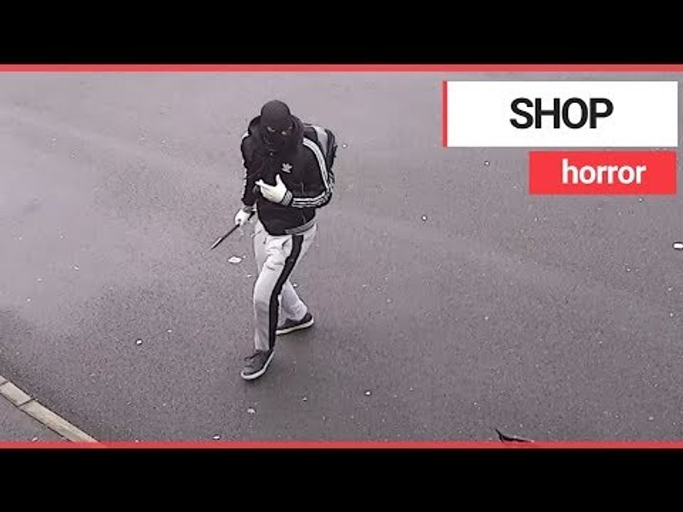 Have-a-go-hero sends knife-wielding robbers packing | SWNS TV