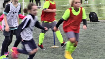 Bienvenue à l’école de football féminine au FRH