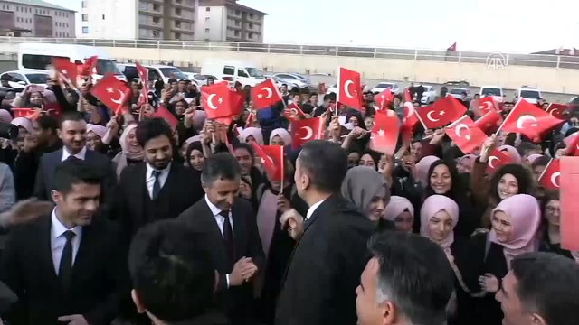 Selçuk: 'Kız çocuklarının daha çok okullaşması bu ülkenin geleceği açısından çok kıymetli' - AĞRI