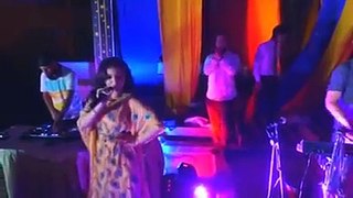 Helly Luv Performing at Rotana private dinner 