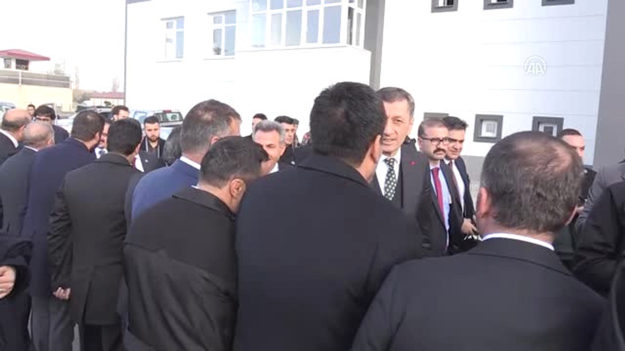 Selçuk: "Kız Çocuklarının Daha Çok Okullaşması Bu Ülkenin Geleceği Açısından Çok Kıymetli"