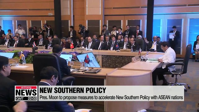 President Moon to embark on two-nation trip for ASEAN and APEC Summit meetings