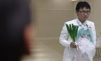 Pria Asal Jepang Pilih Menikah dengan Hologram