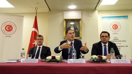 Kamu Başdenetçisi Şeref Malkoç Paris’te
