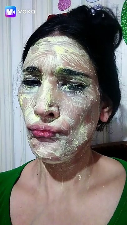 What does woman do before going out 0_0